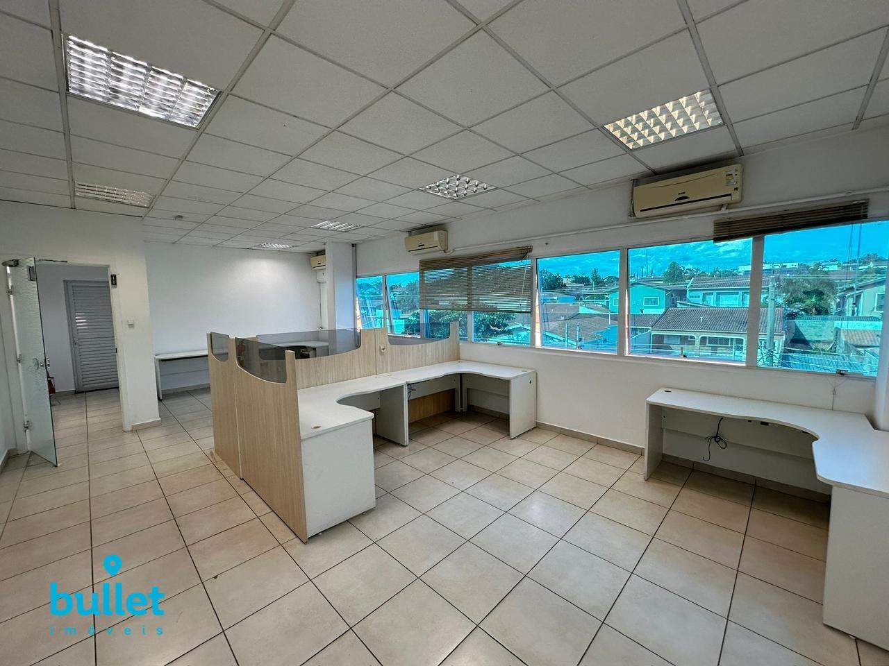 Barracão para aluguel no bairro Jardim Santa Genebra: 