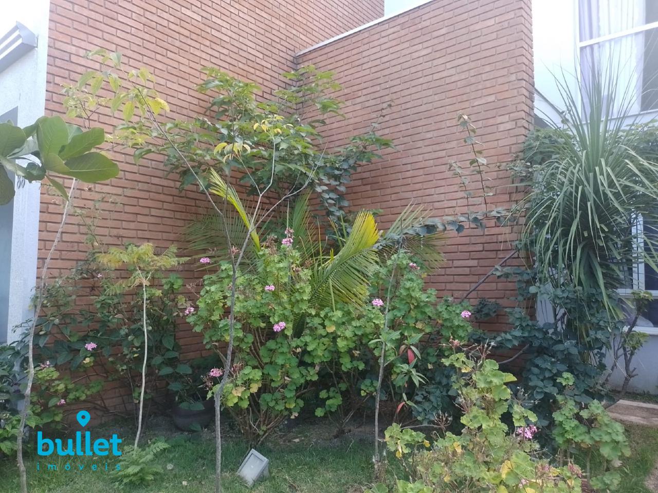 Casa à venda no bairro Fazenda Santana: 