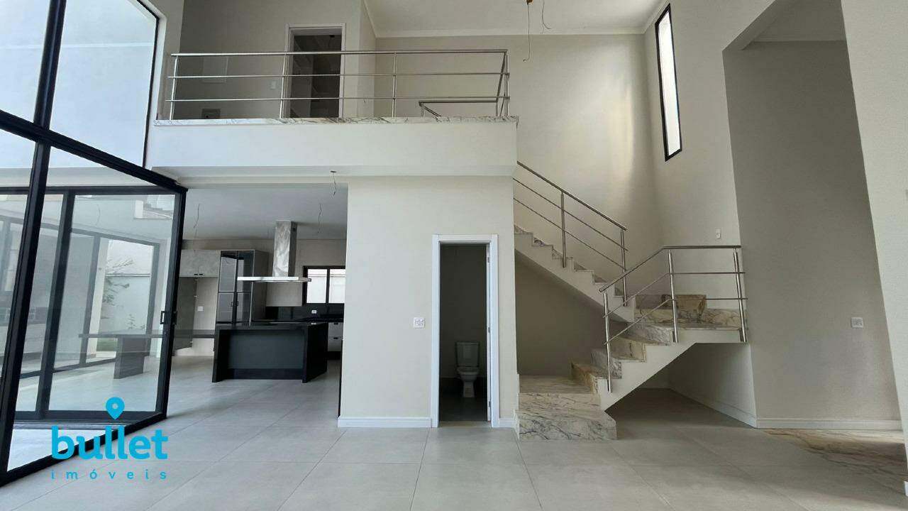 Casa à venda no bairro Swiss Park: 