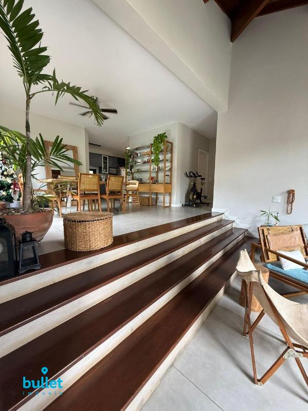 Casa à venda no bairro Caminhos de San Conrado (Sousas): 