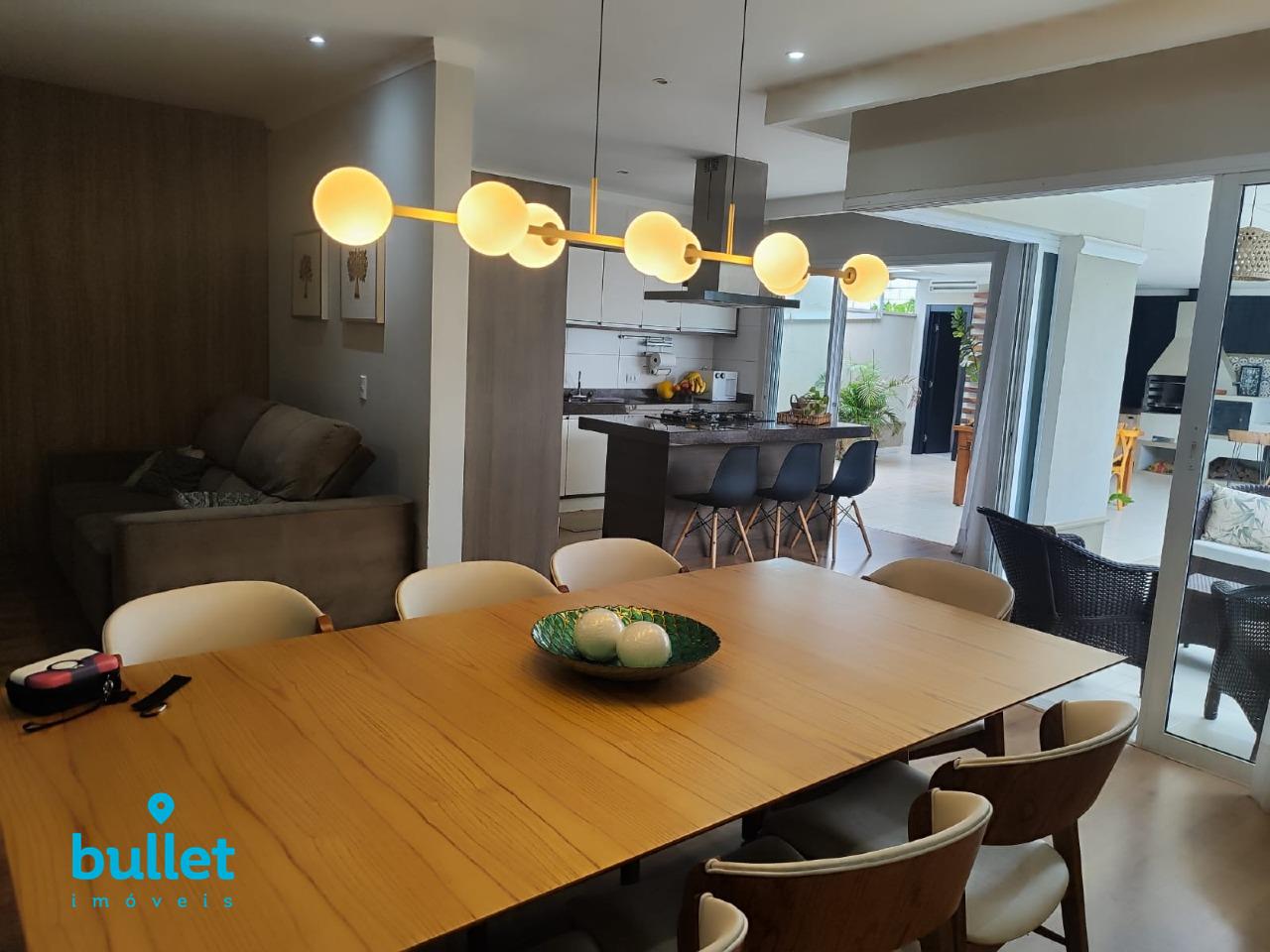 Casa à venda no bairro Santa Cruz: 