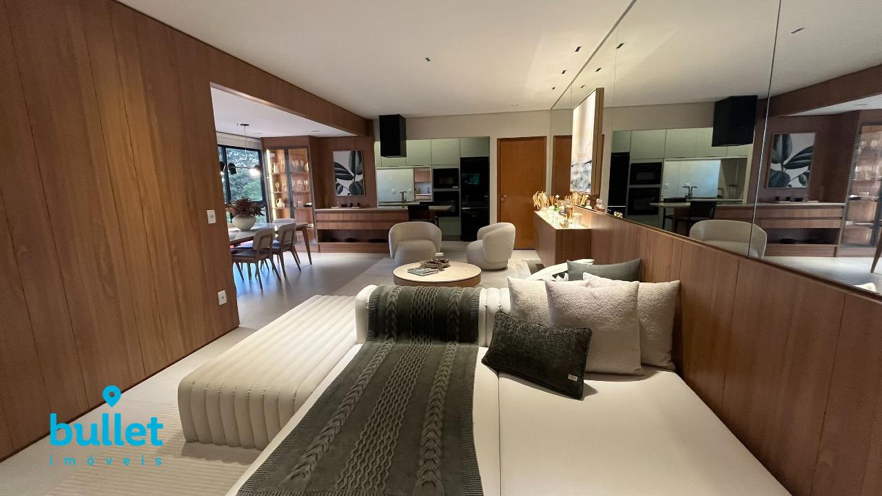 Apartamento à venda no bairro Chácaras Alpina: 