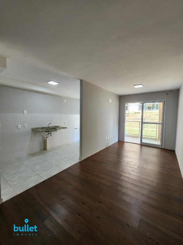 Apartamento à venda no bairro Balneário Tropical: 