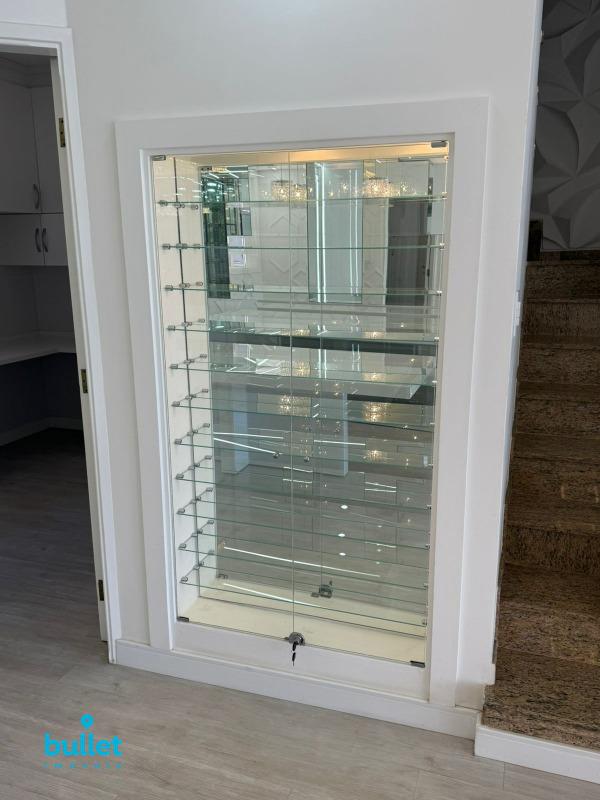 Casa para aluguel no bairro Roncáglia: 