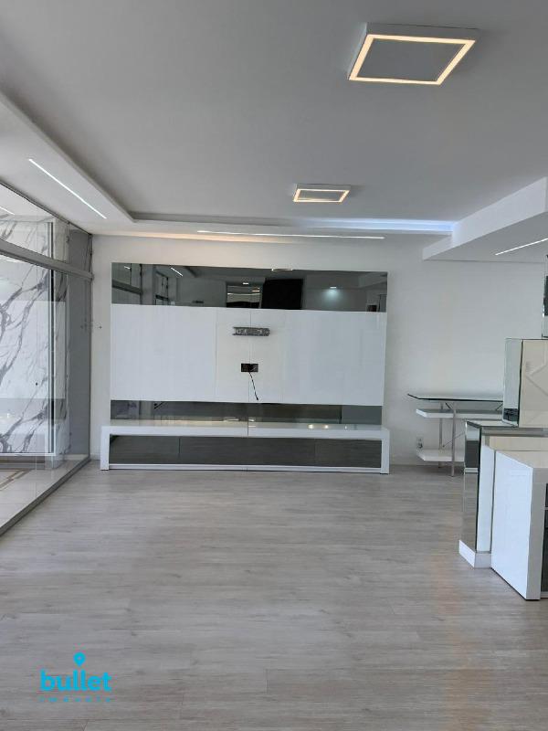 Casa para aluguel no bairro Roncáglia: 