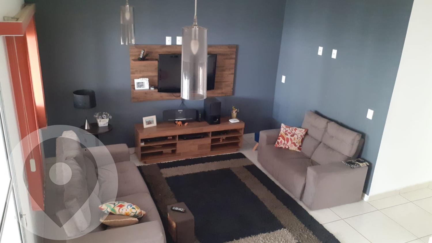 Casa para aluguel no bairro Parque dos Cocais: 