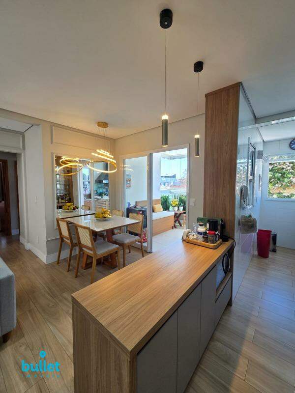 Apartamento à venda no bairro Parque Industrial: 