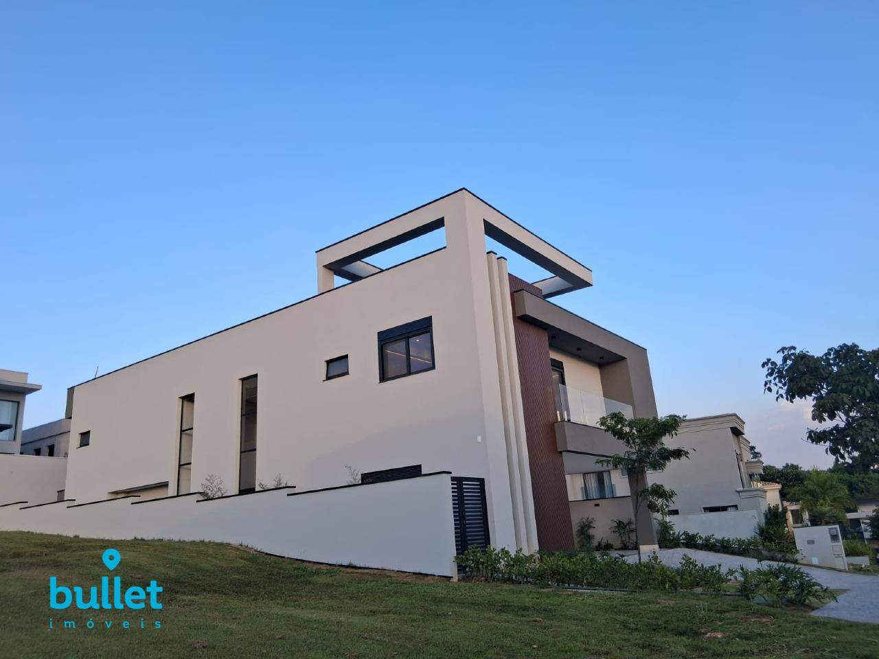 Casa à venda no bairro Alphaville Dom Pedro 3: 