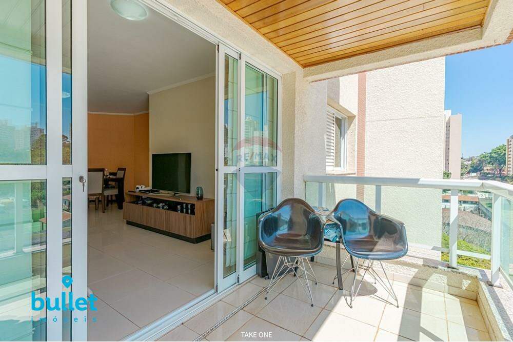 Apartamento à venda no bairro Mansões Santo Antônio: 