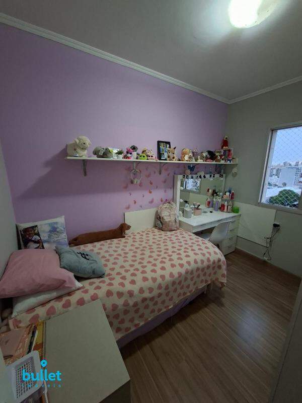 Apartamento à venda no bairro Mansões Santo Antônio: 