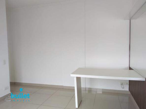 Apartamento para aluguel no bairro Cambuí: 