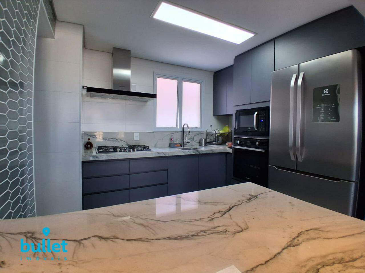 Apartamento à venda no bairro Parque Prado: 