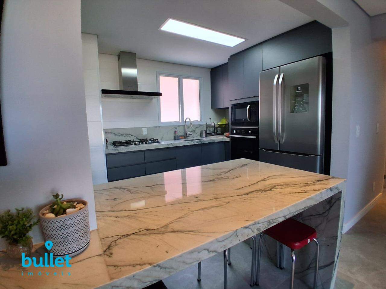Apartamento à venda no bairro Parque Prado: 