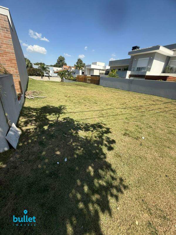 Lote à venda no bairro Swiss Park: 