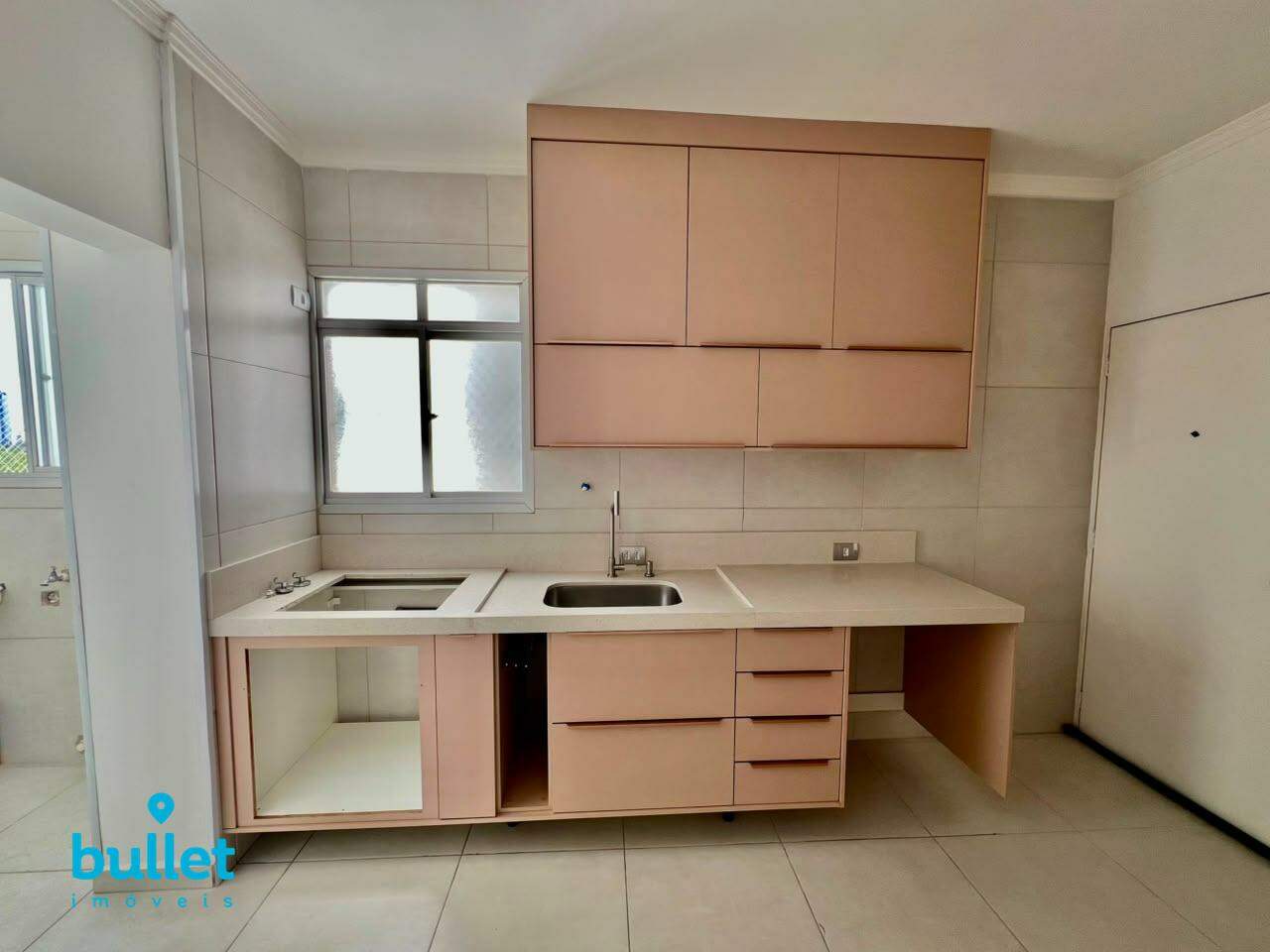 Apartamento para aluguel no bairro Cambuí: 