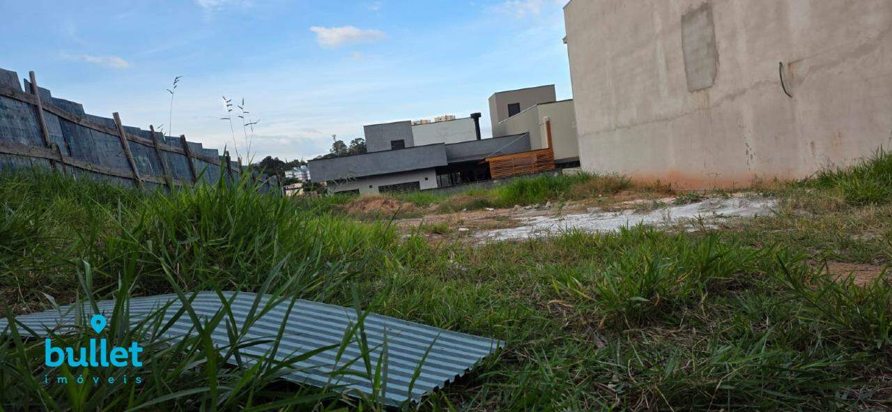 Lote à venda no bairro Jardim Ypê: 