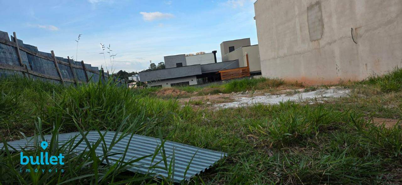 Lote à venda no bairro Jardim Ypê: 