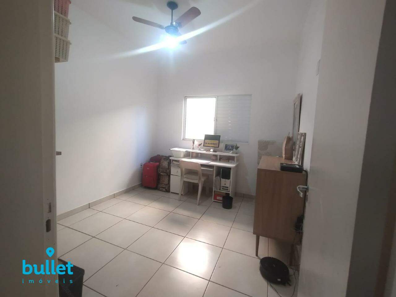Casa à venda no bairro Jardim Planalto: 