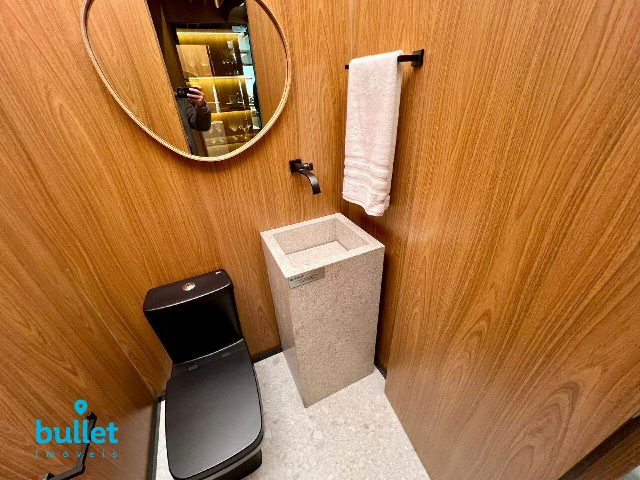 Apartamento à venda no bairro Cambuí: 