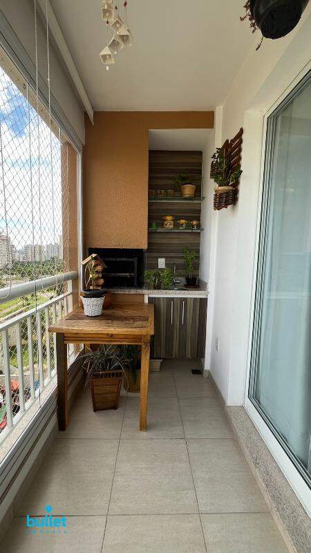 Apartamento à venda no bairro Parque Prado: 