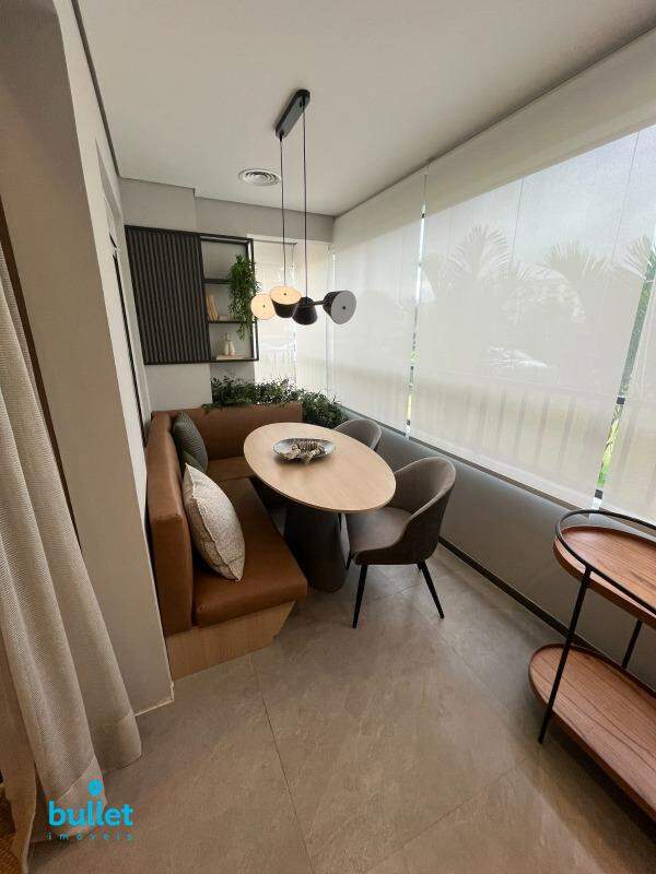Apartamento à venda no bairro Chácara da Barra: 