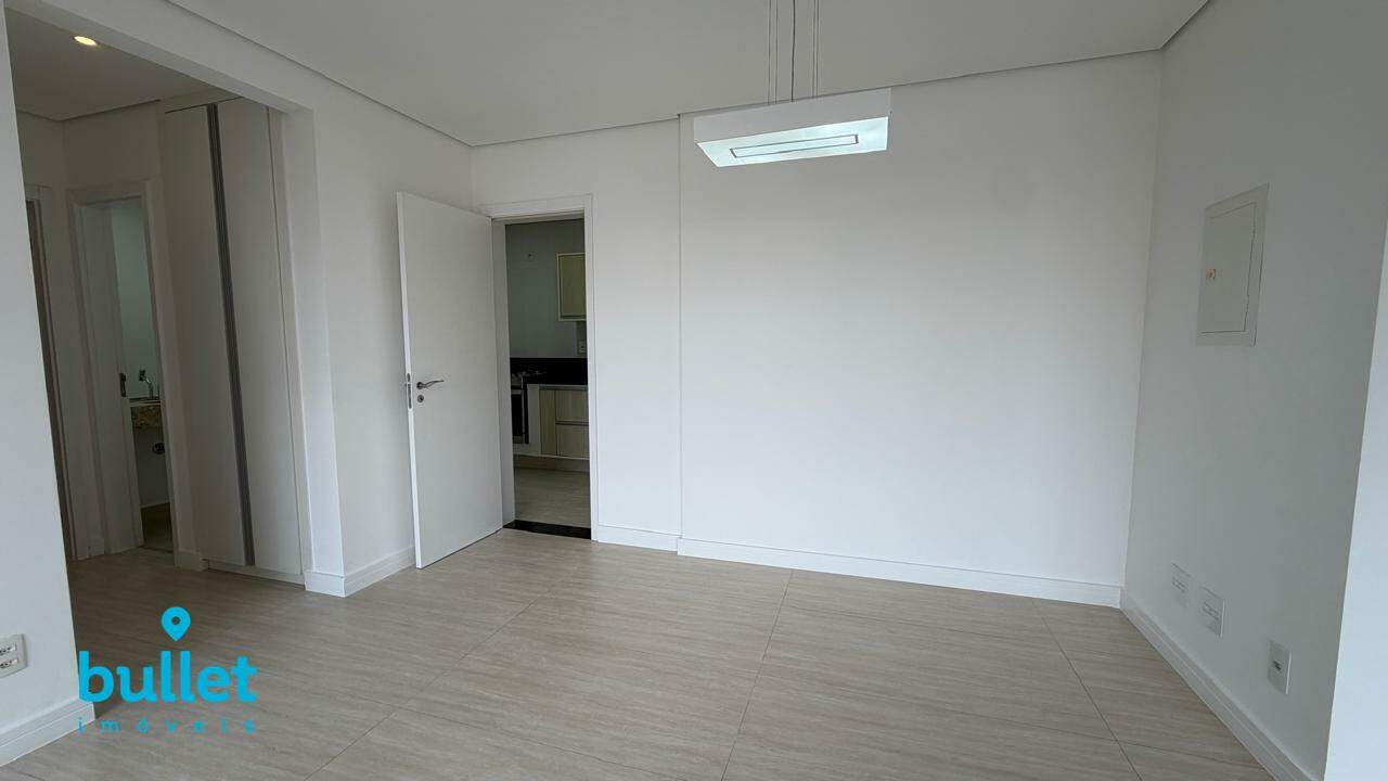 Apartamento para aluguel no bairro Vila Itapura: 