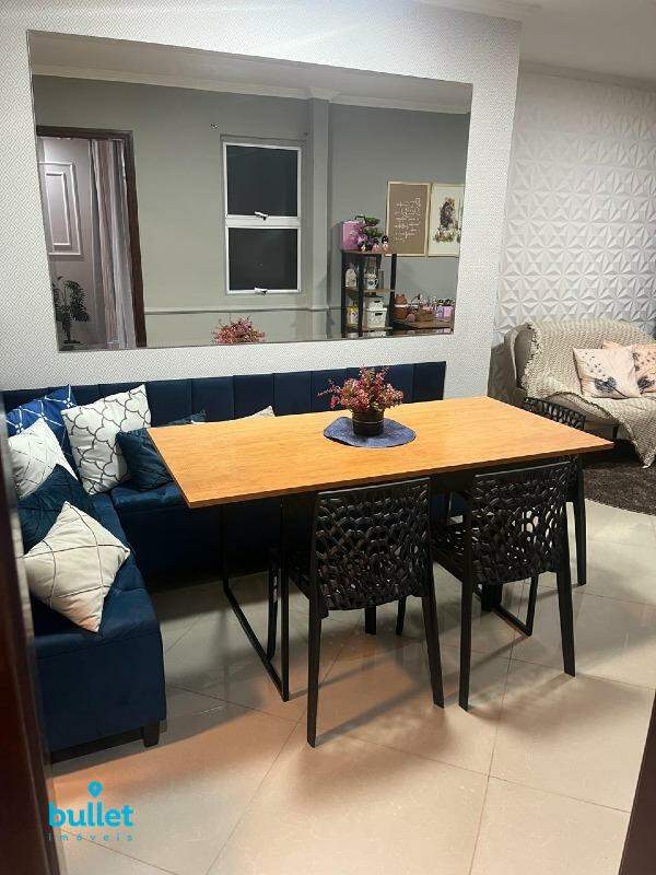 Apartamento à venda no bairro Jardim do Vovô: 