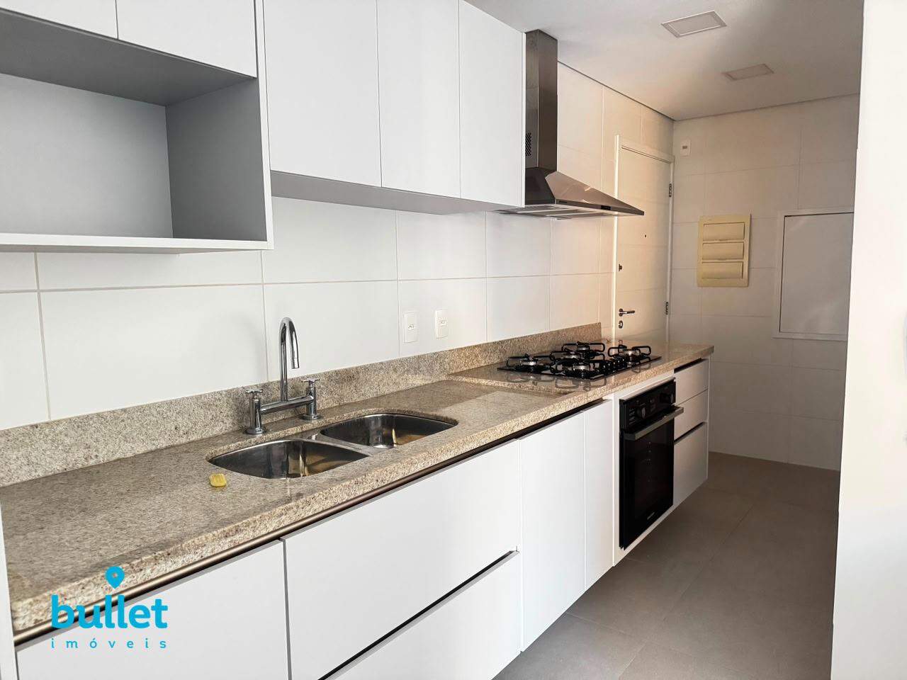 Apartamento para aluguel no bairro Cambuí: 