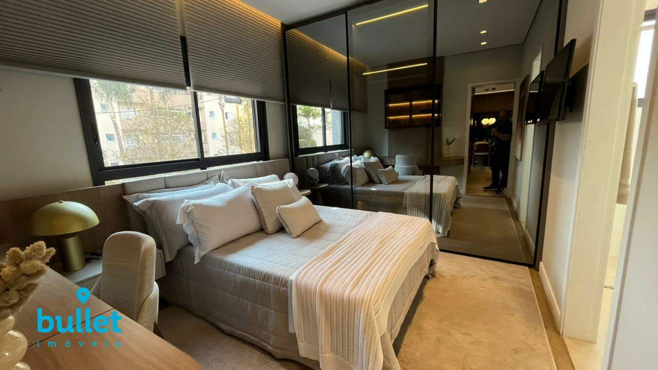 Apartamento à venda no bairro Mansões Santo Antônio: 