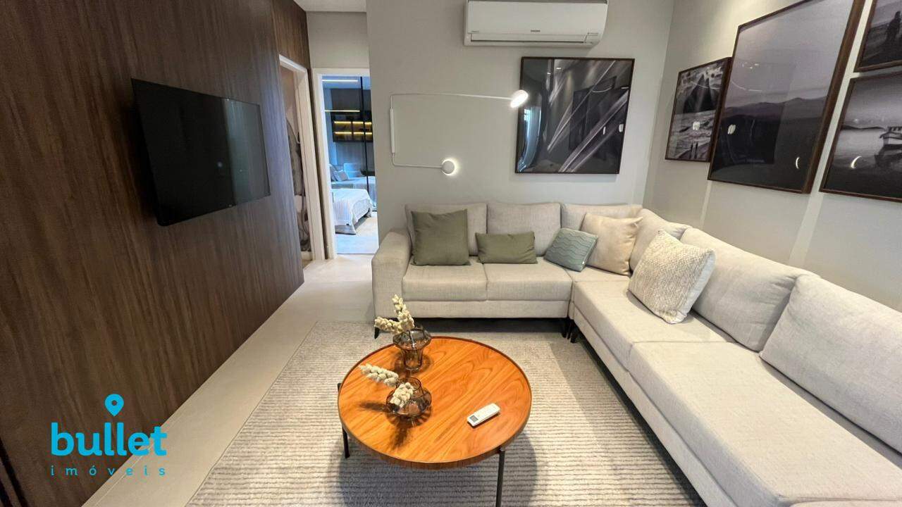 Apartamento à venda no bairro Mansões Santo Antônio: 