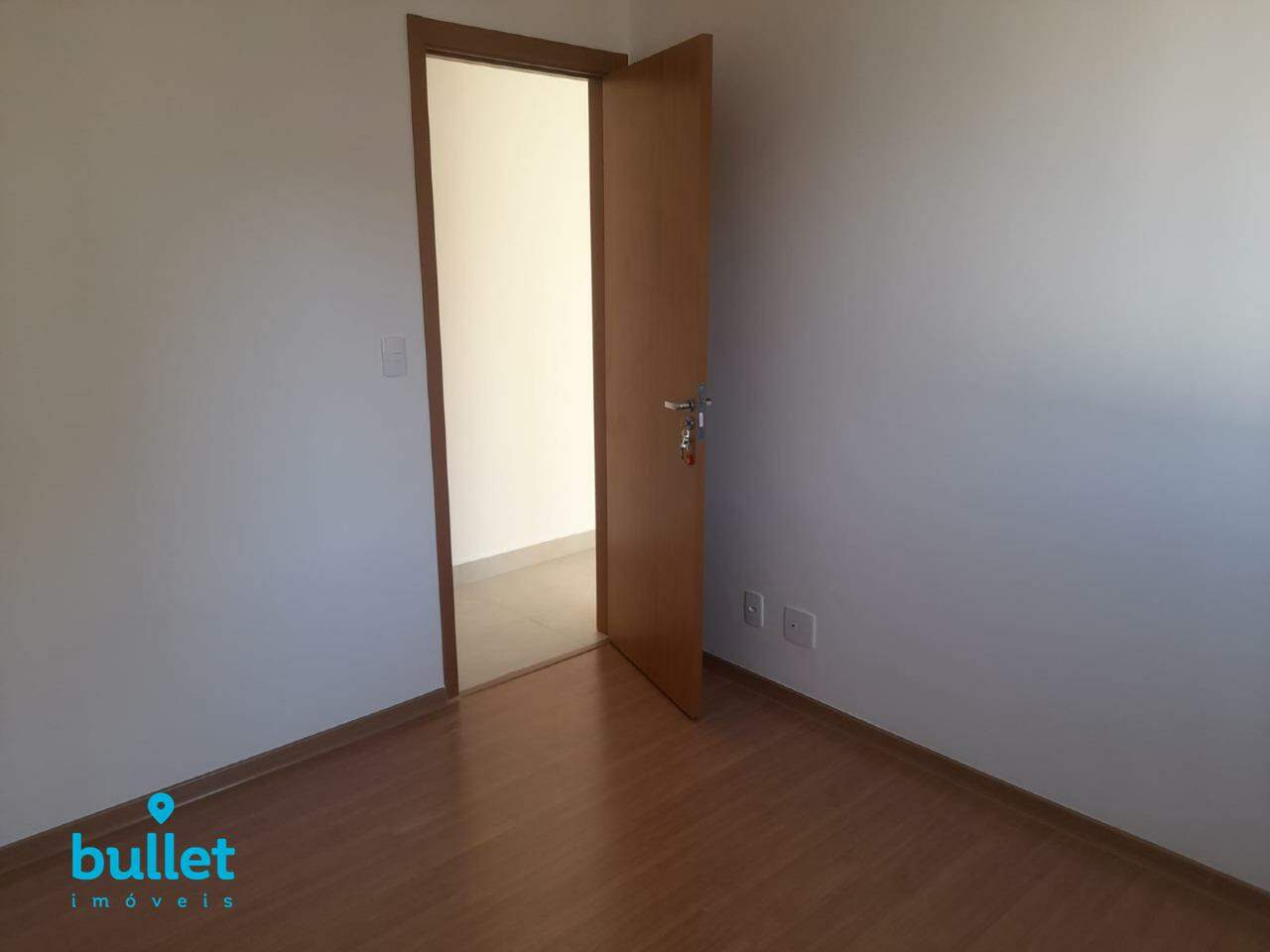 Apartamento à venda no bairro Jardim Nova Europa: 