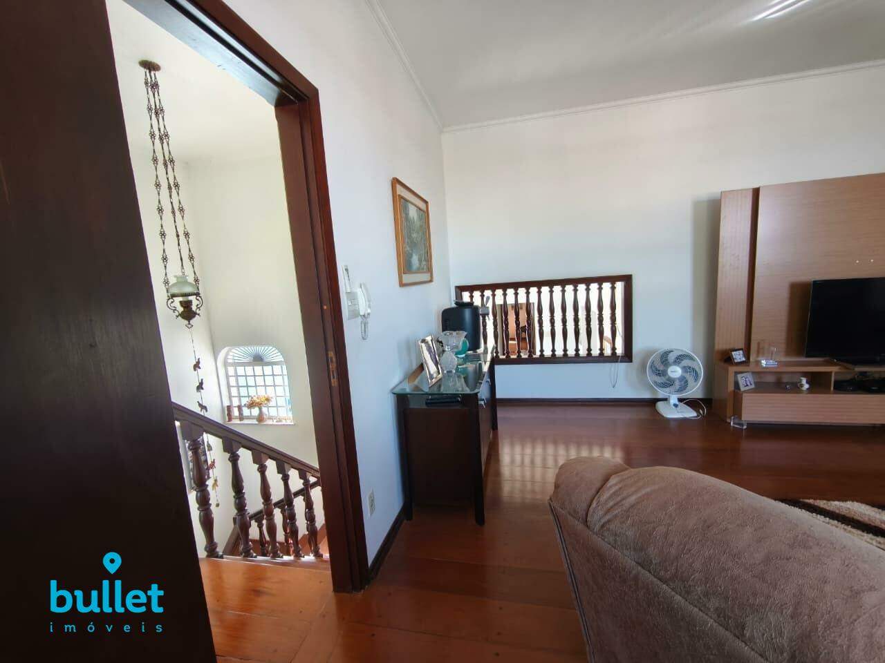 Casa à venda no bairro Jardim Chapadão: 