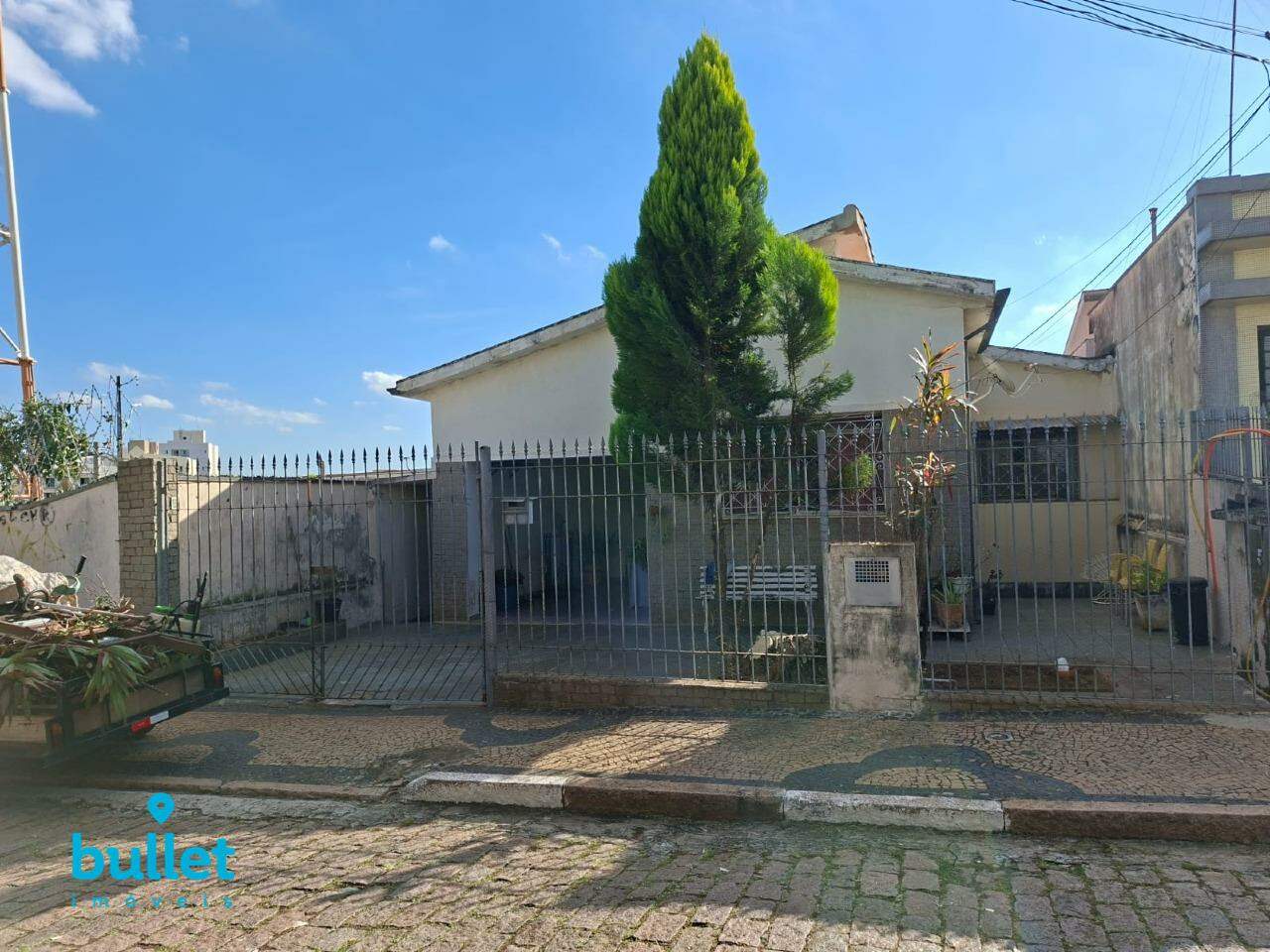 Casa à venda no bairro Vila Industrial: 