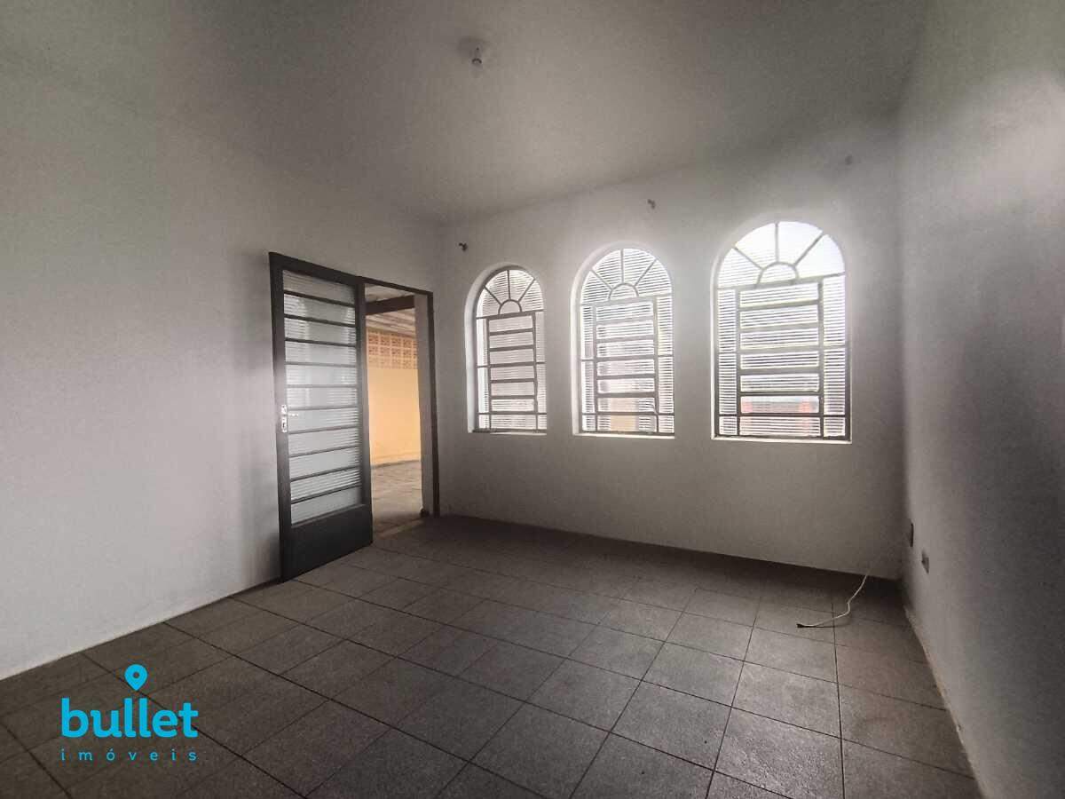 Casa à venda no bairro Vila Anhangüera: 