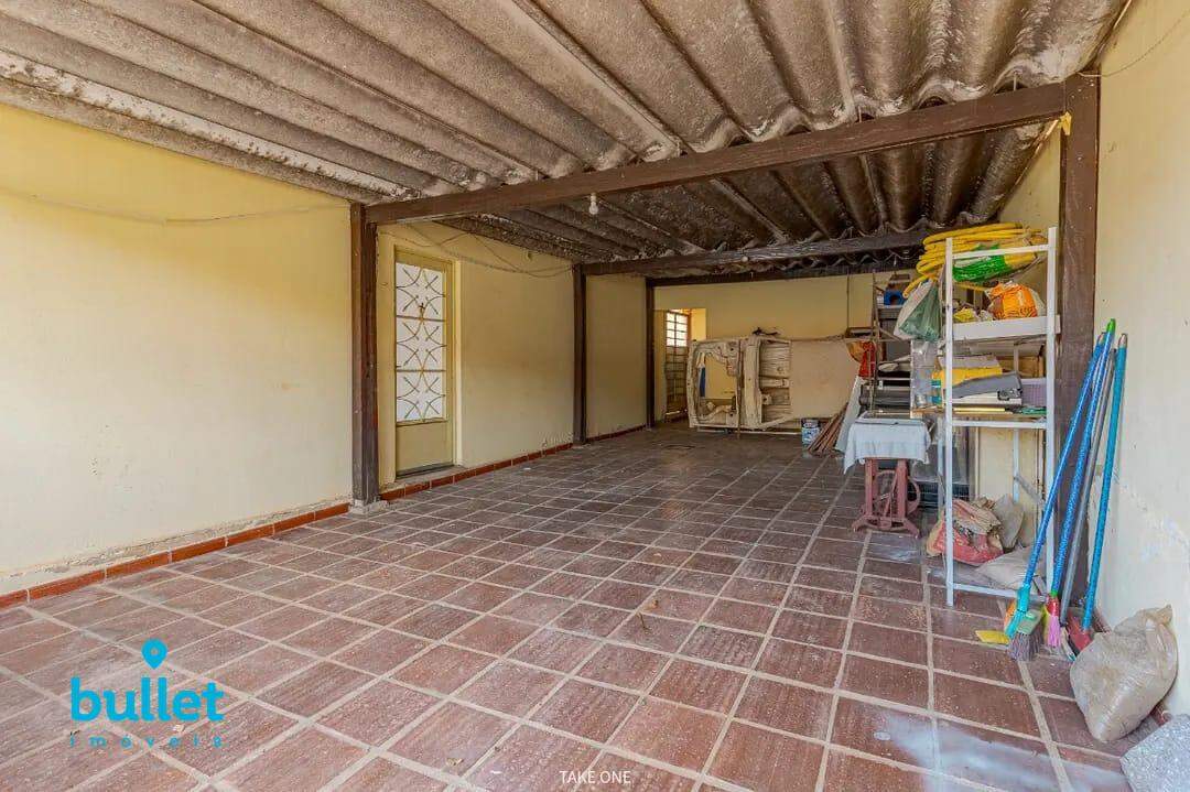 Casa à venda no bairro Jardim Quarto Centenário: 