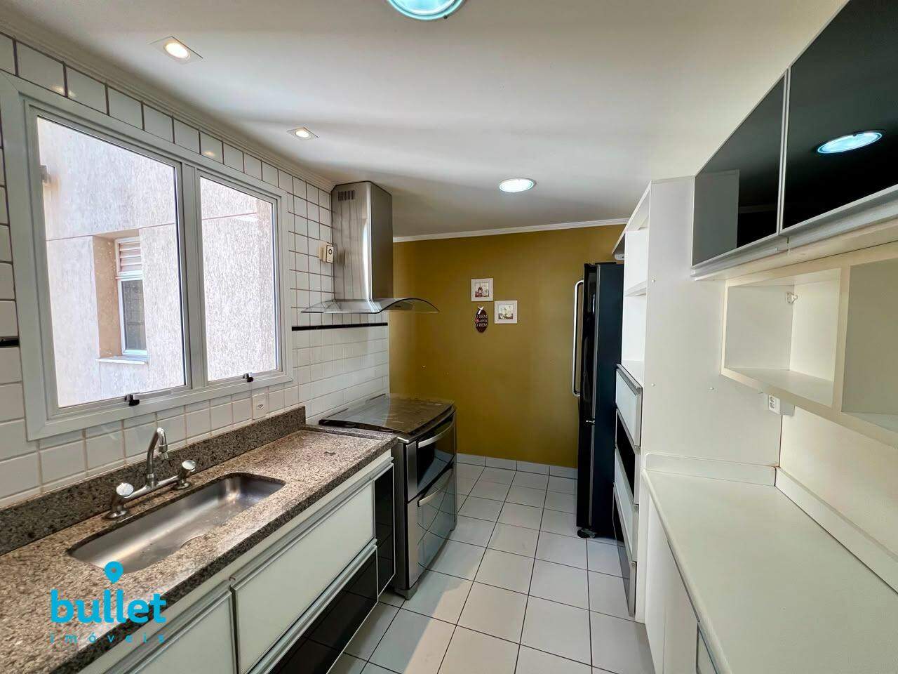 Apartamento à venda no bairro Parque Prado: 