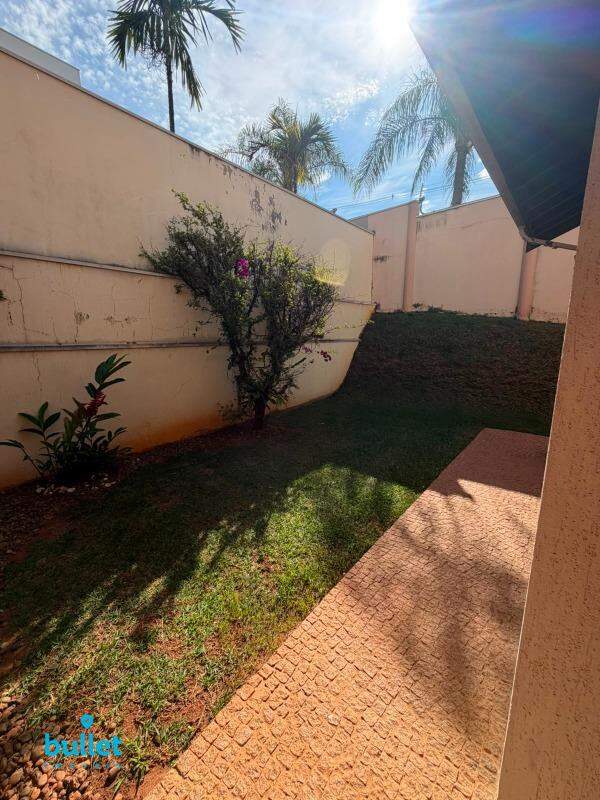 Casa à venda no bairro Jardim Recanto: 