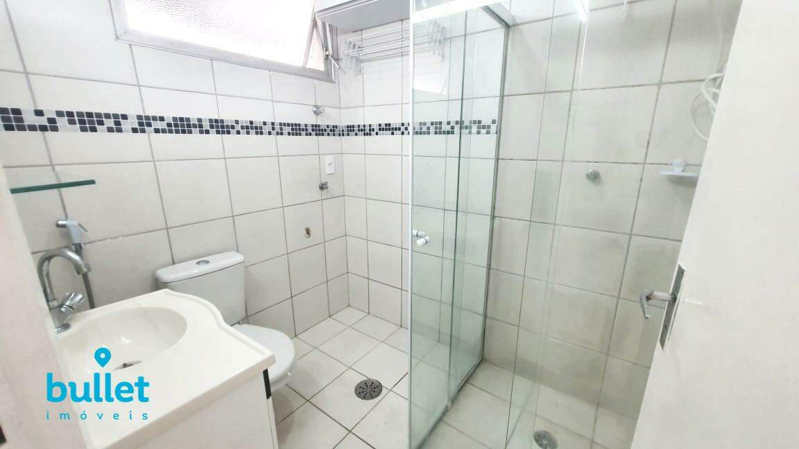Apartamento para aluguel no bairro Centro: 