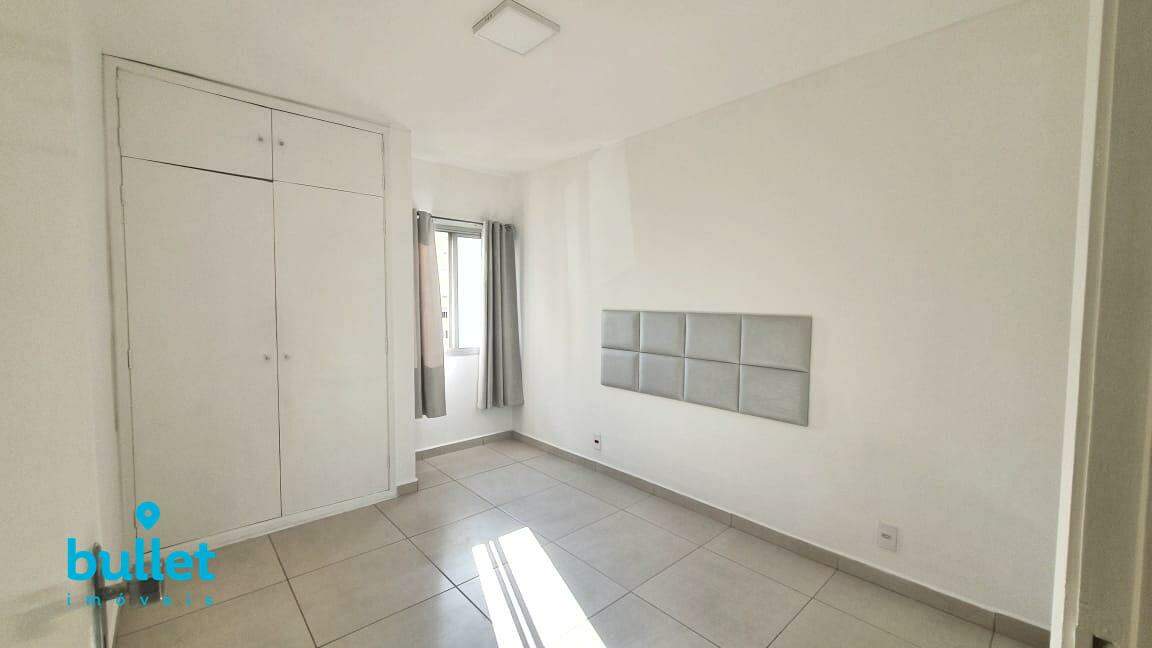 Apartamento para aluguel no bairro Centro: 