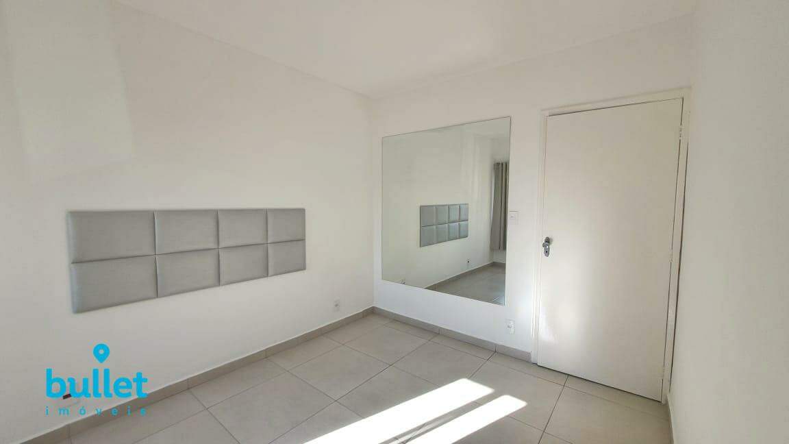 Apartamento para aluguel no bairro Centro: 