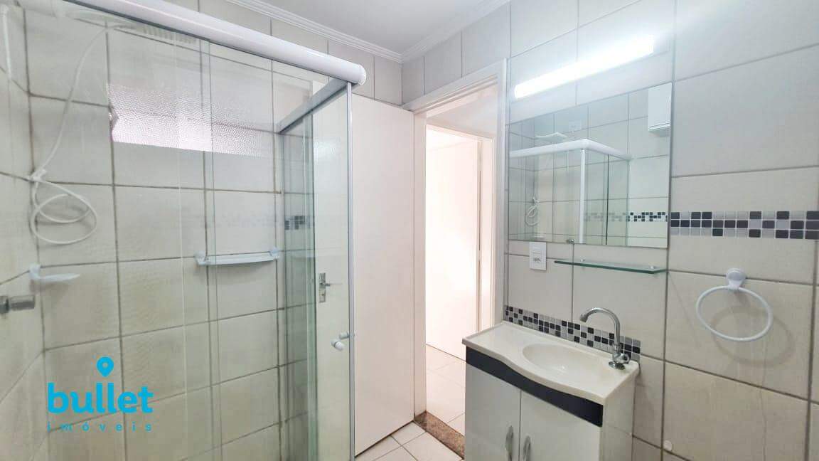 Apartamento para aluguel no bairro Centro: 