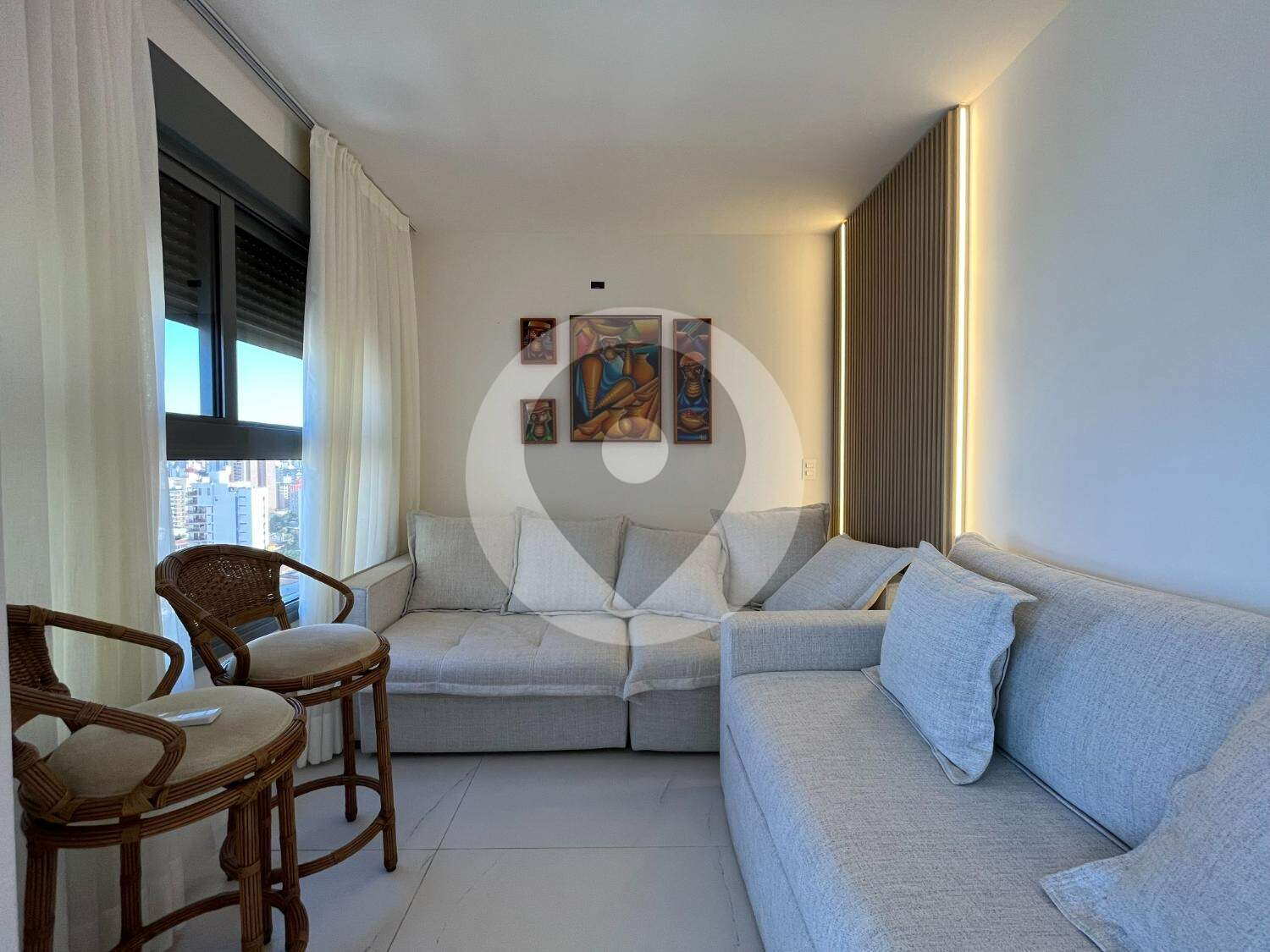 Apartamento à venda no bairro Cambuí: 