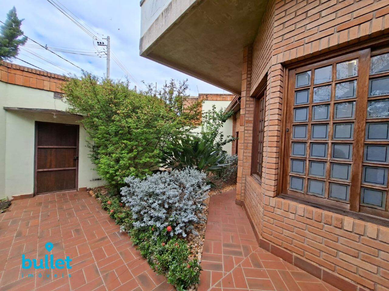 Casa para aluguel no bairro Parque Taquaral: 