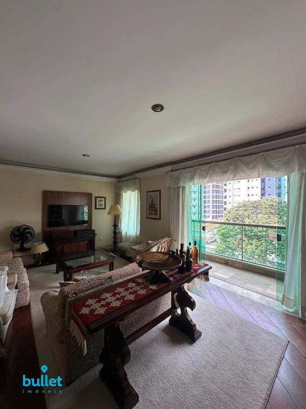 Apartamento à venda no bairro Vila Itapura: 