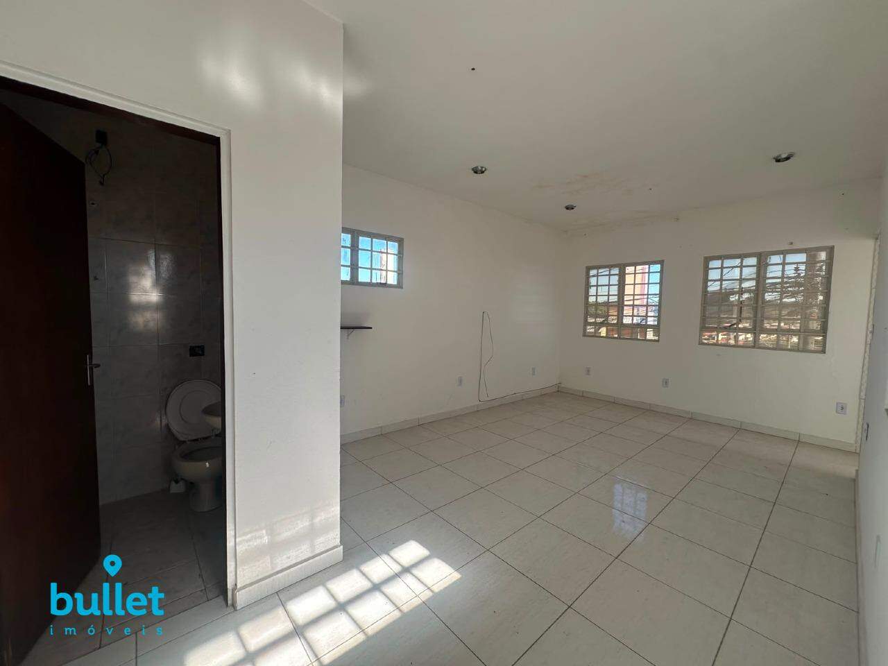 Salão para aluguel no bairro Parque Residencial Vila União: 