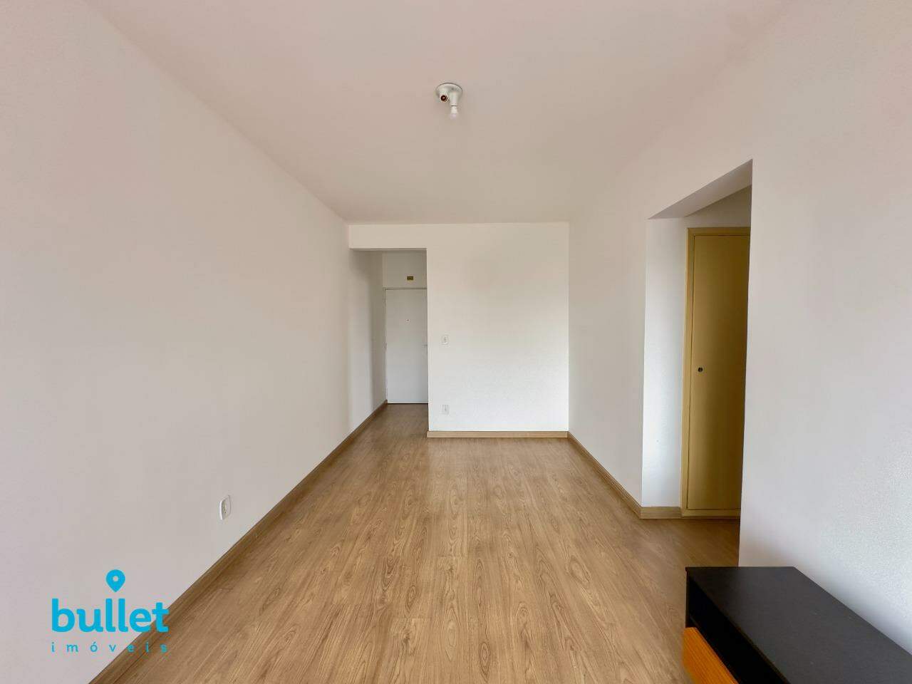 Apartamento à venda no bairro Bosque: 