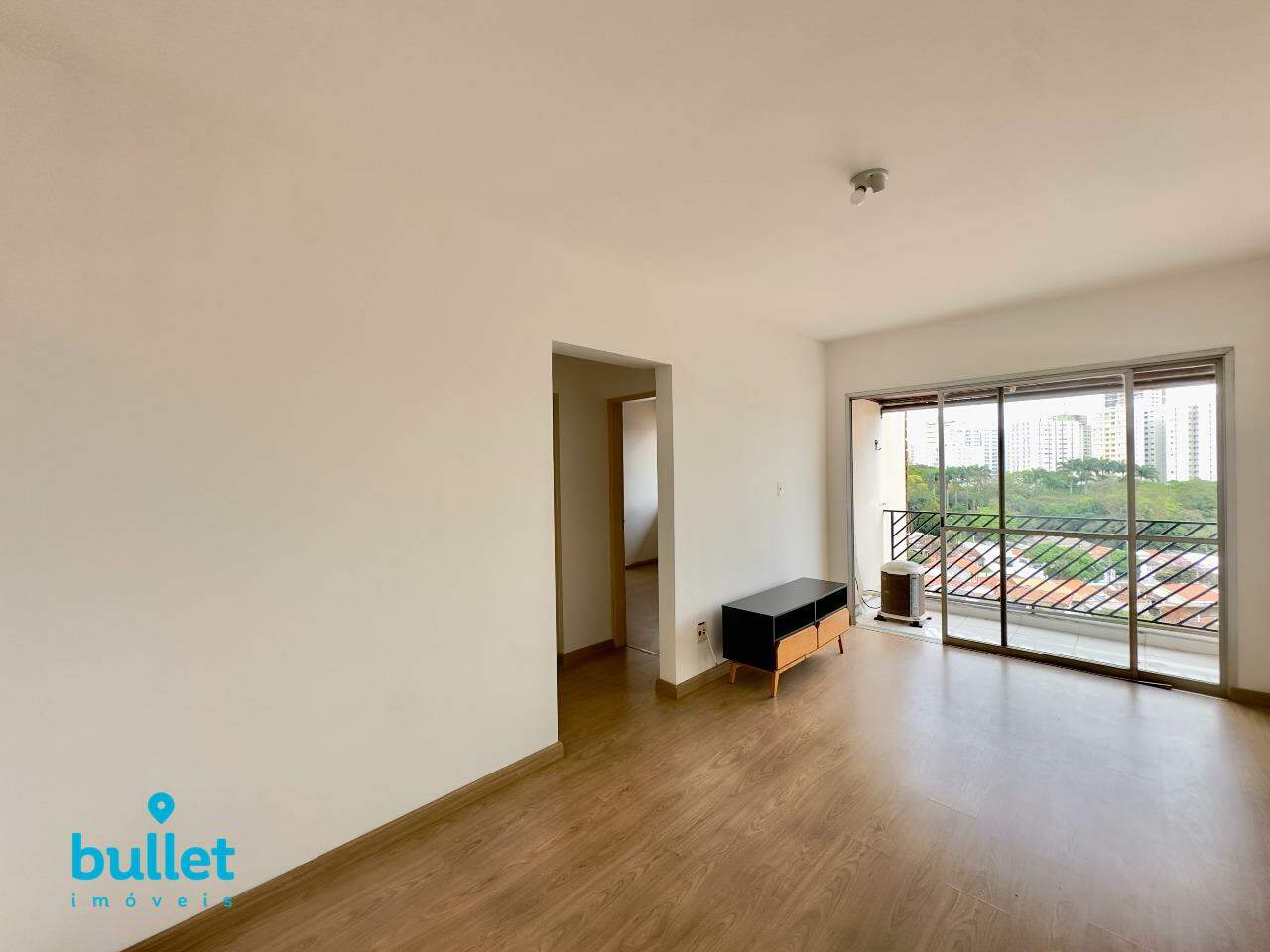 Apartamento à venda no bairro Bosque: 