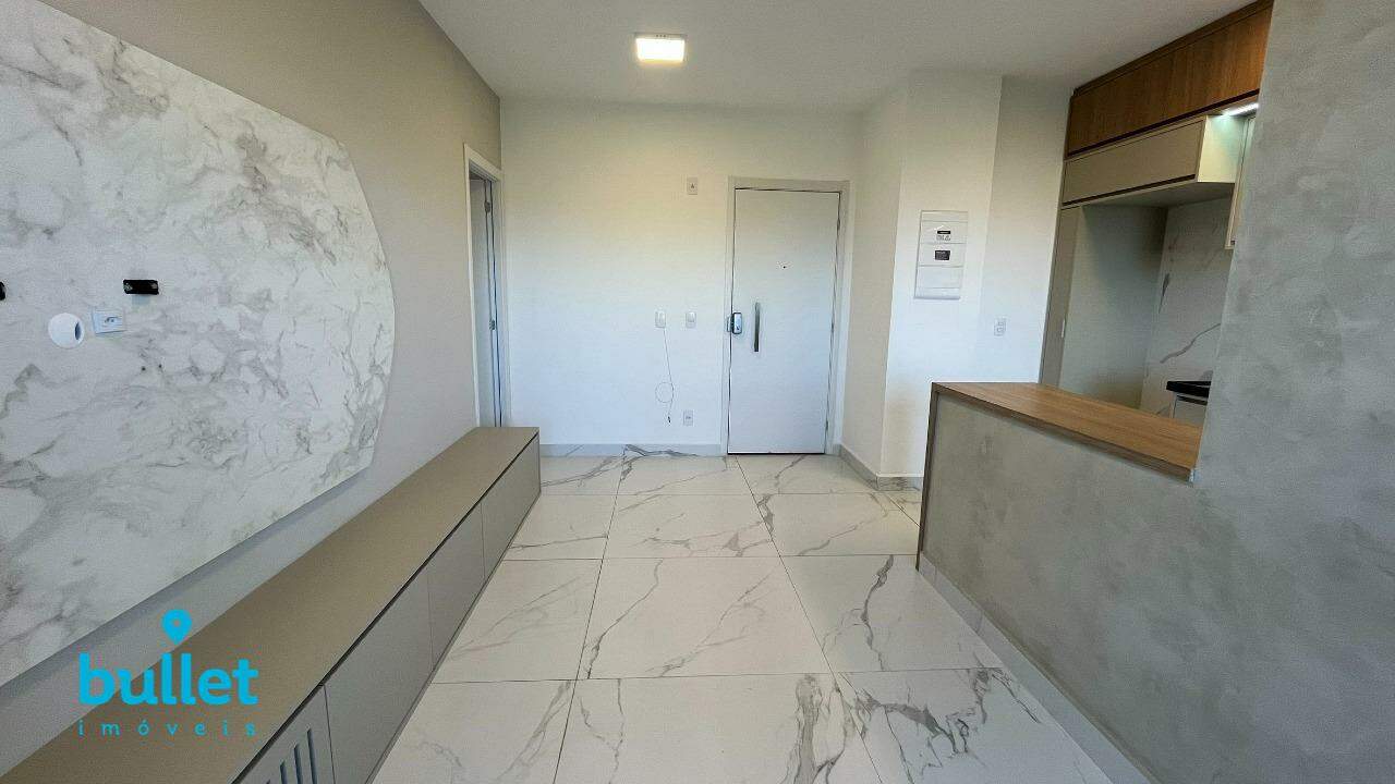 Apartamento à venda no bairro Parque Prado: 