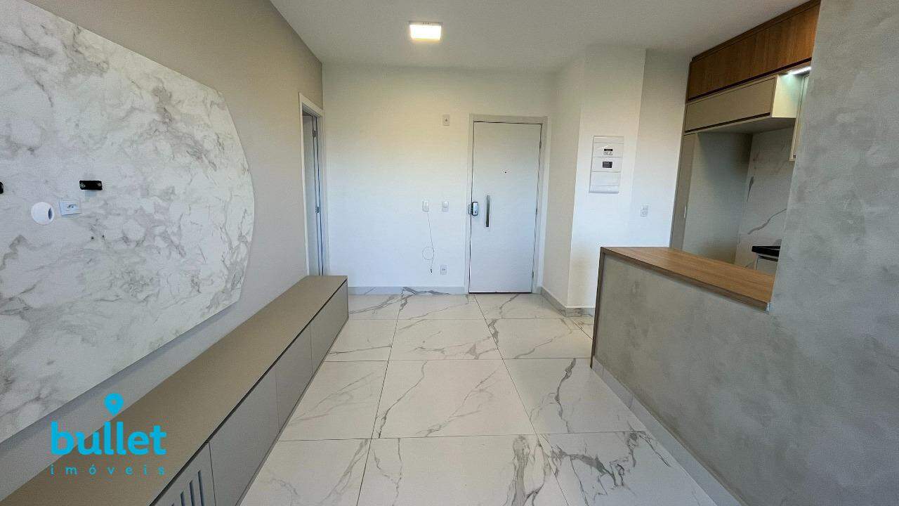 Apartamento para aluguel no bairro Parque Prado: 