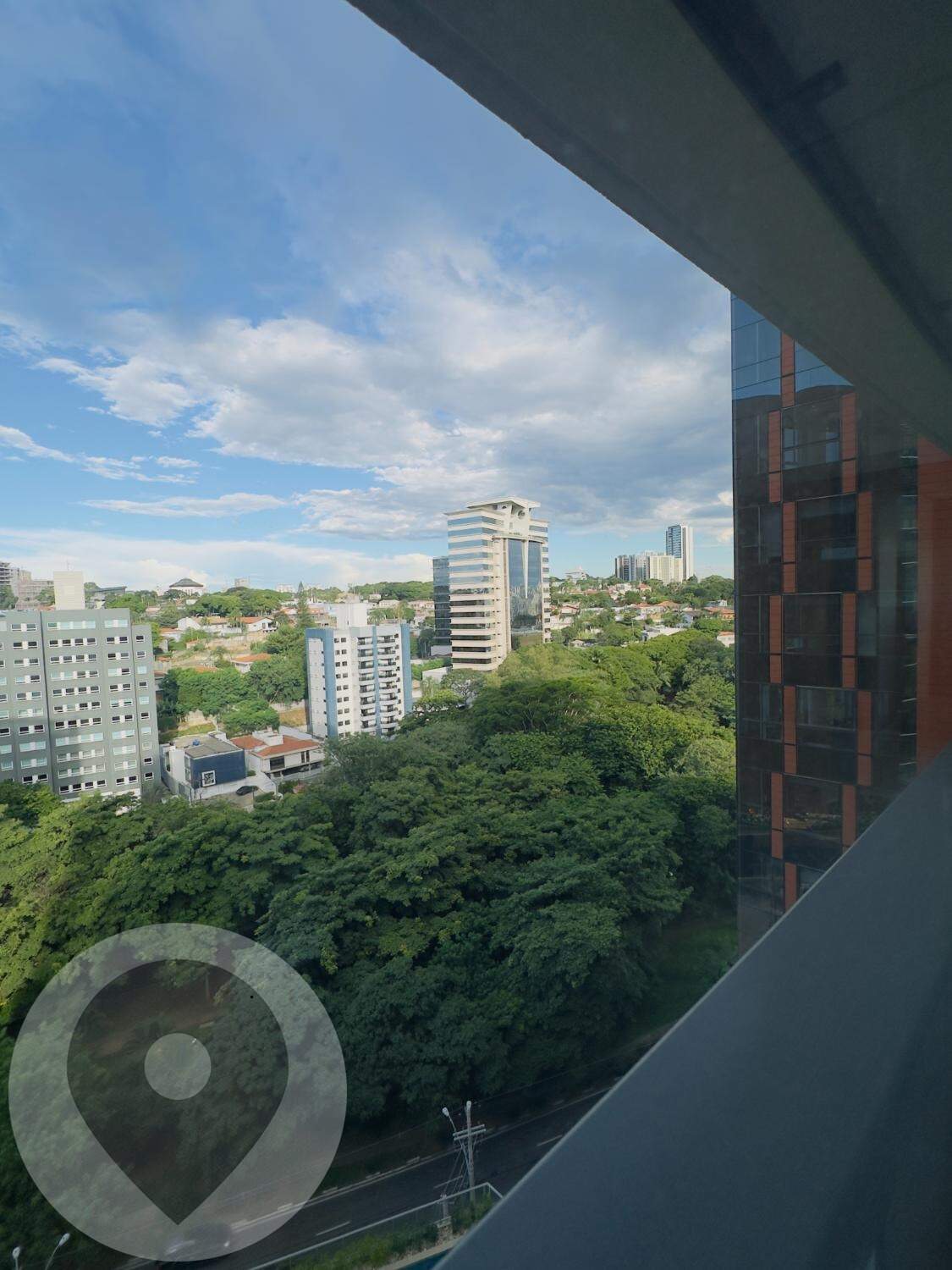 Apartamento à venda no bairro Cambuí: 